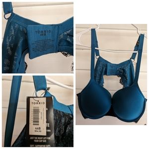 Torrid 44B